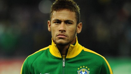 开云体育app-德布劳内一剑封喉，当红黑军团遭遇蓝色风暴，欧冠之夜谁主沉浮？