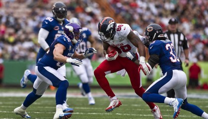 开云体育下载-教科书级表现！贝恩用马刺智慧撕碎魔术，诠释现代篮球终极答案