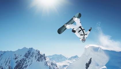 世界杯2026-金玟哉，一记头球，打穿两个世界的足球想象