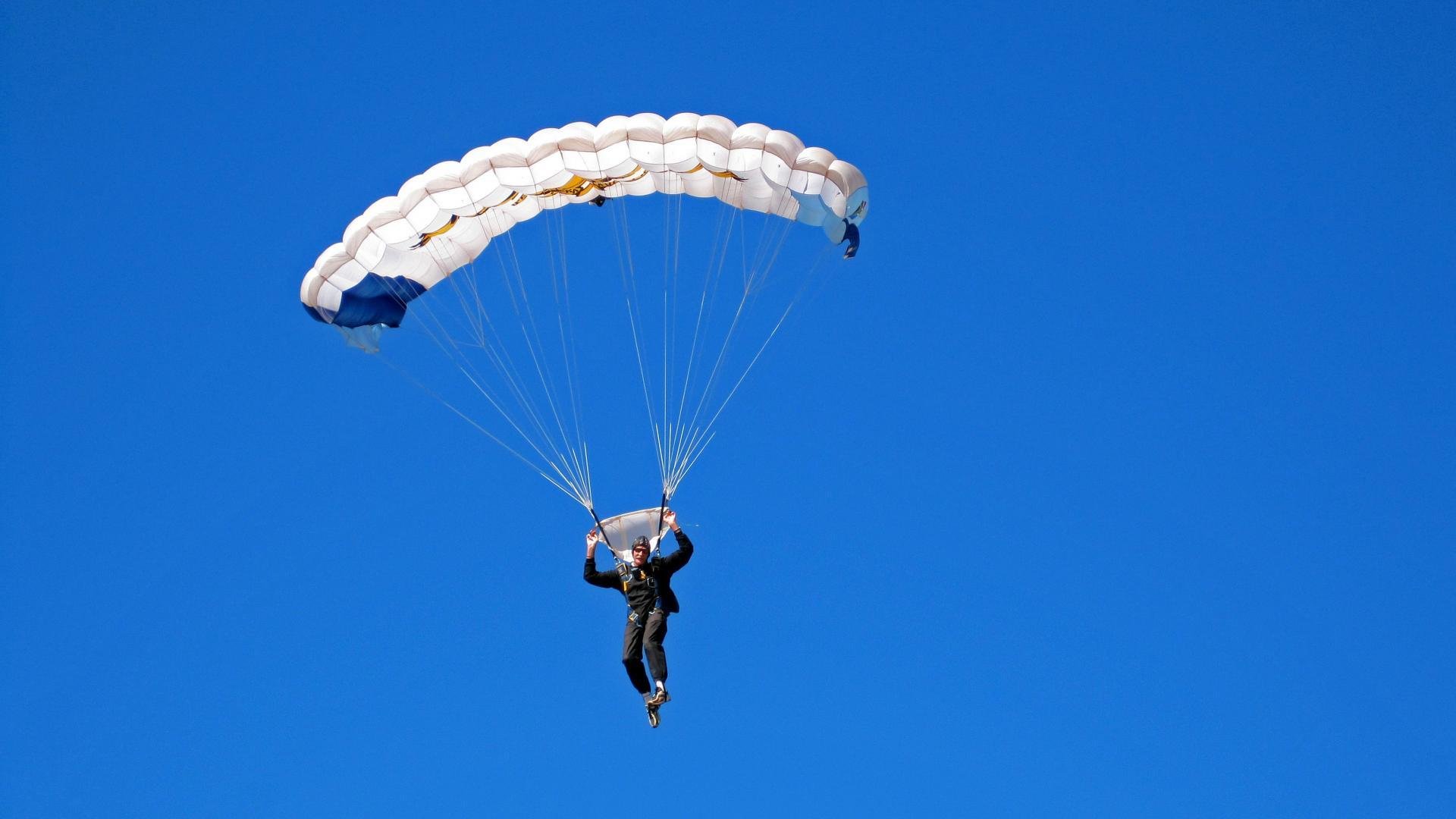 丹麦粉碎安哥拉,德布劳内如何从隐形人蜕变为关键先生